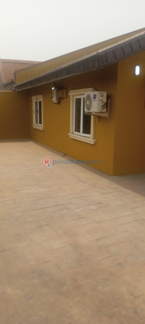 House For Sale Shagari Federal Housings Estate Ipaja Lagos - 7