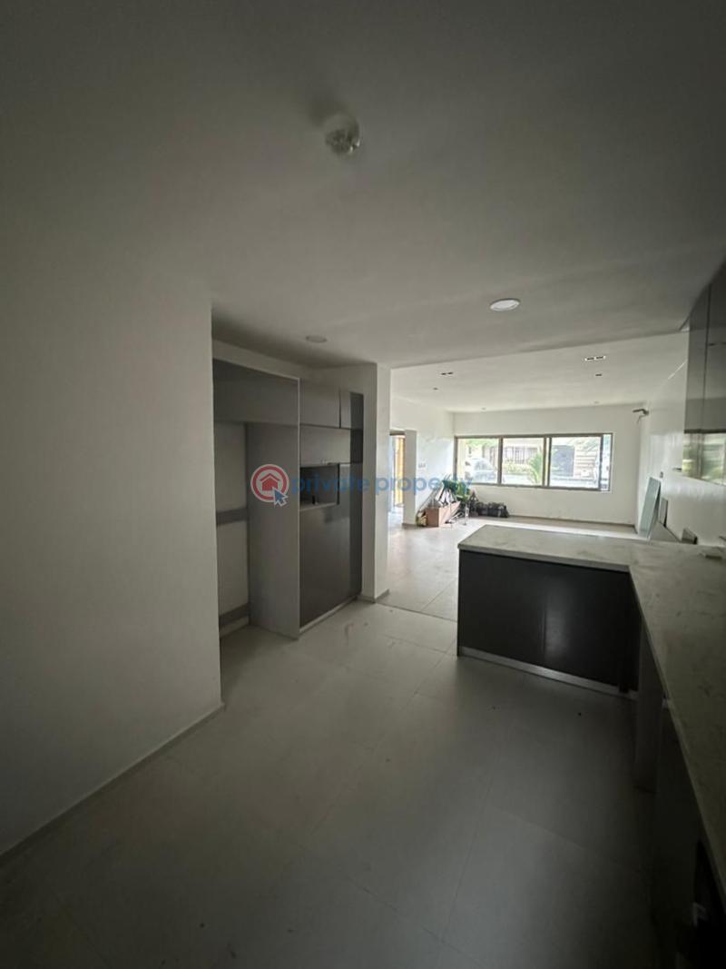 2 bedroom Shared Apartment For Rent Banana Island Ikoyi Lagos - 4