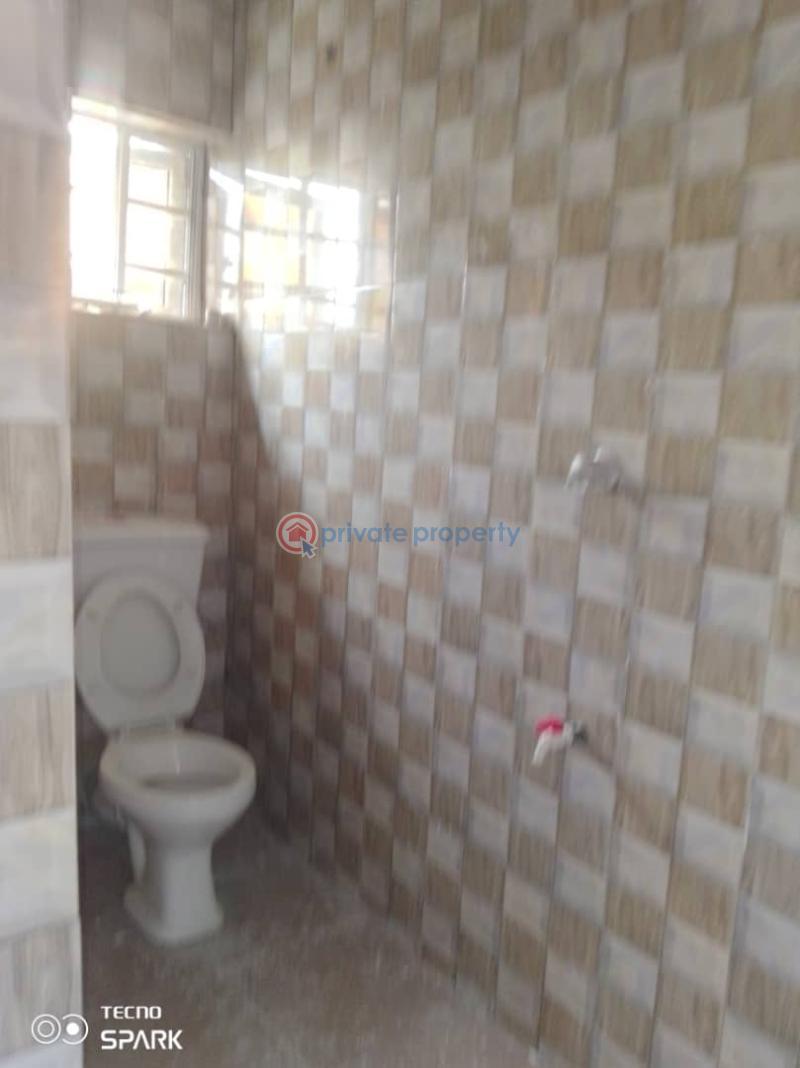 2 bedroom Flat & Apartment For Rent Yaba Lagos - 5