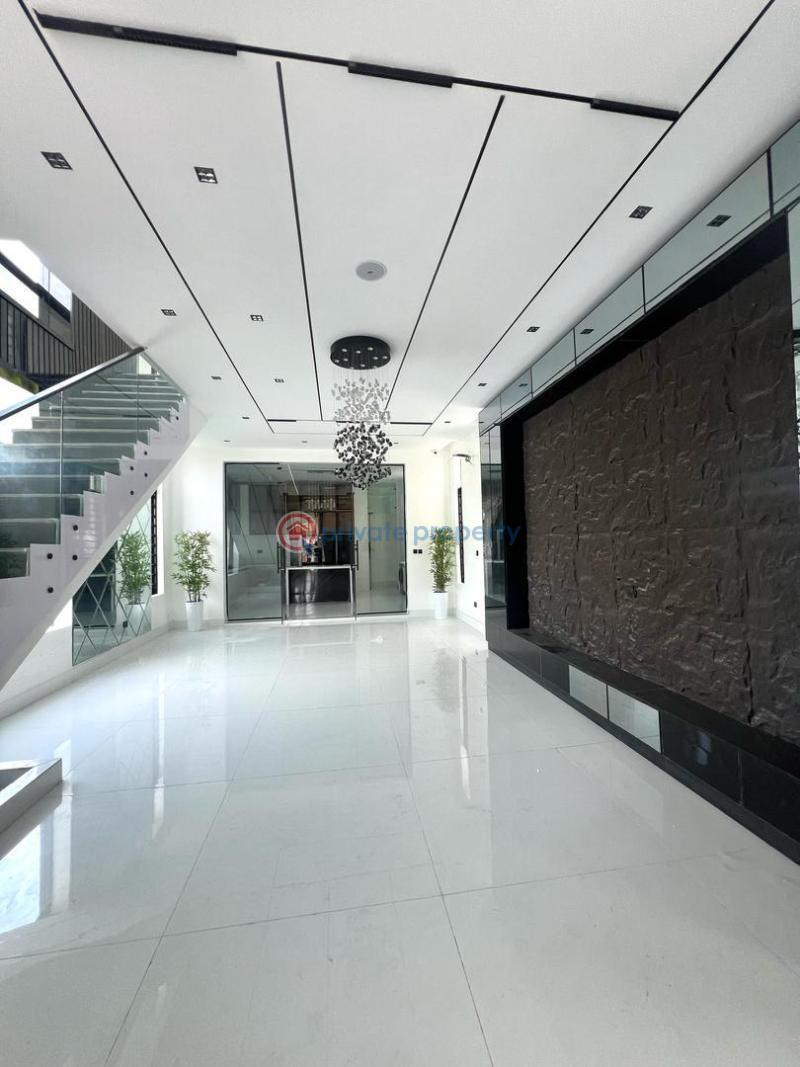 5 bedroom Detached Duplex For Sale 2nd Toll Lekki Lekki Lagos - 4