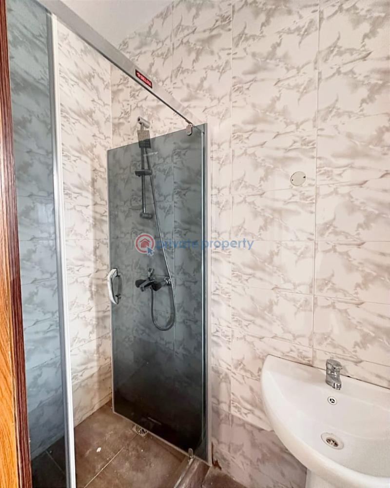 4 bedroom Terraced Duplex For Rent Along Lekki Expressway Lagos - 10