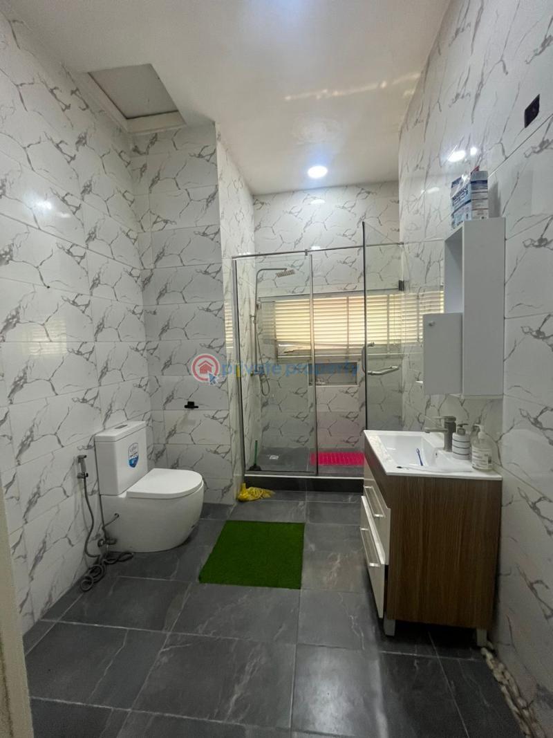 4 bedroom Semi detached Duplex For Sale Chevron Drive Lekki Lagos - 5