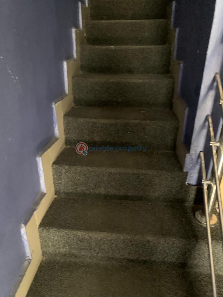 4 bedroom Flat & Apartment For Rent Yaba Lagos - 16