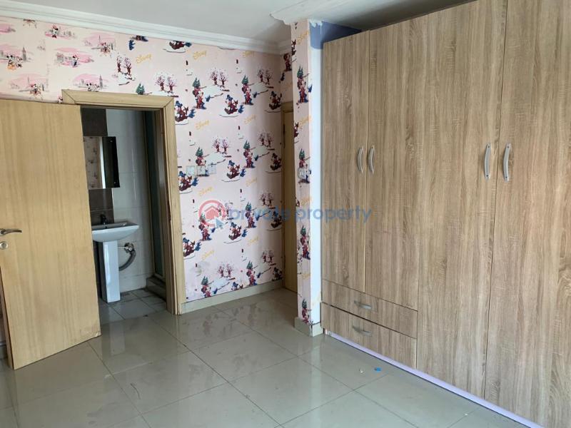 4 bedroom Flat & Apartment For Rent Yaba Lagos - 2