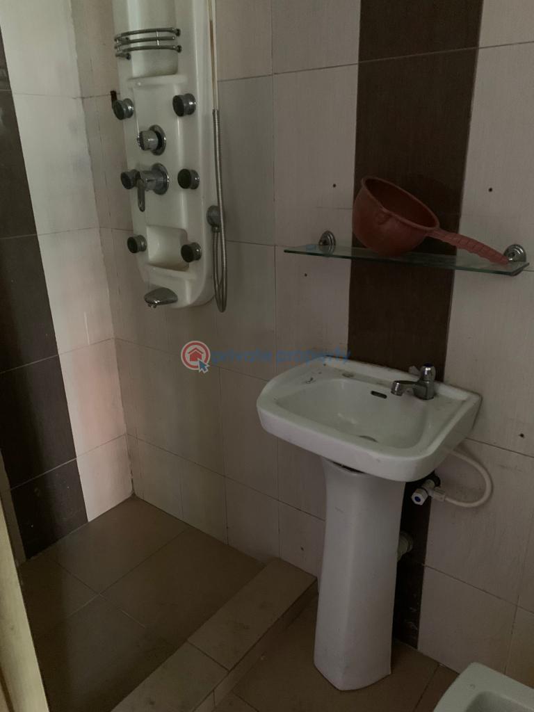 4 bedroom Flat & Apartment For Rent Yaba Lagos - 10