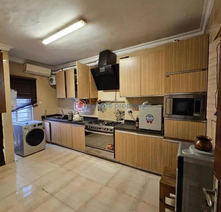 3 bedroom Semi detached Duplex For Sale Okupe Estate Maryland Lagos - 4