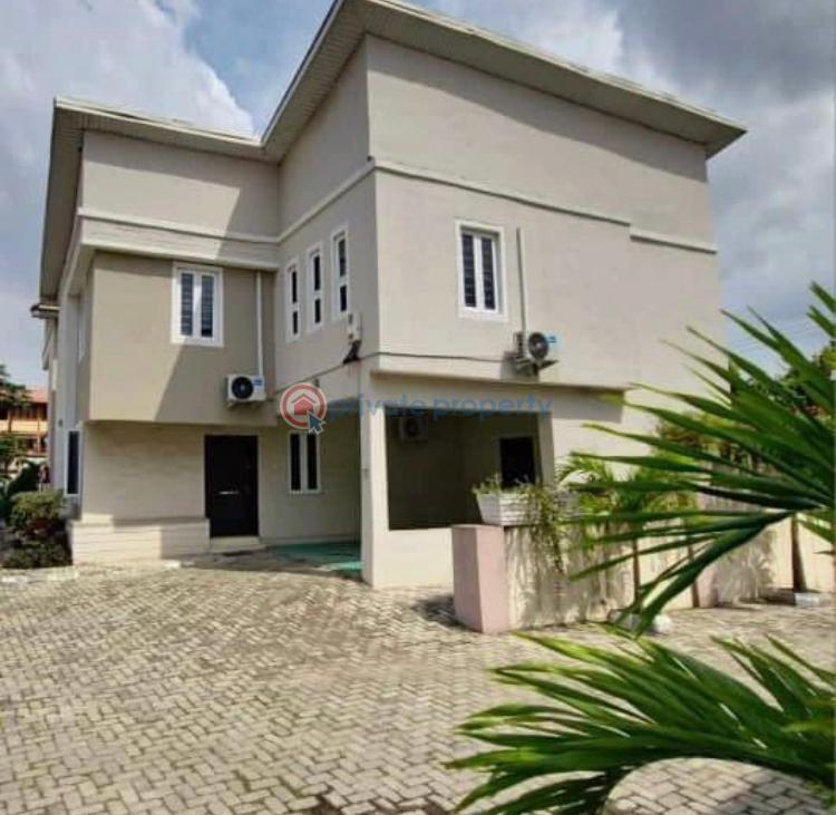 3 bedroom Semi detached Duplex For Sale Okupe Estate Maryland Lagos - 1