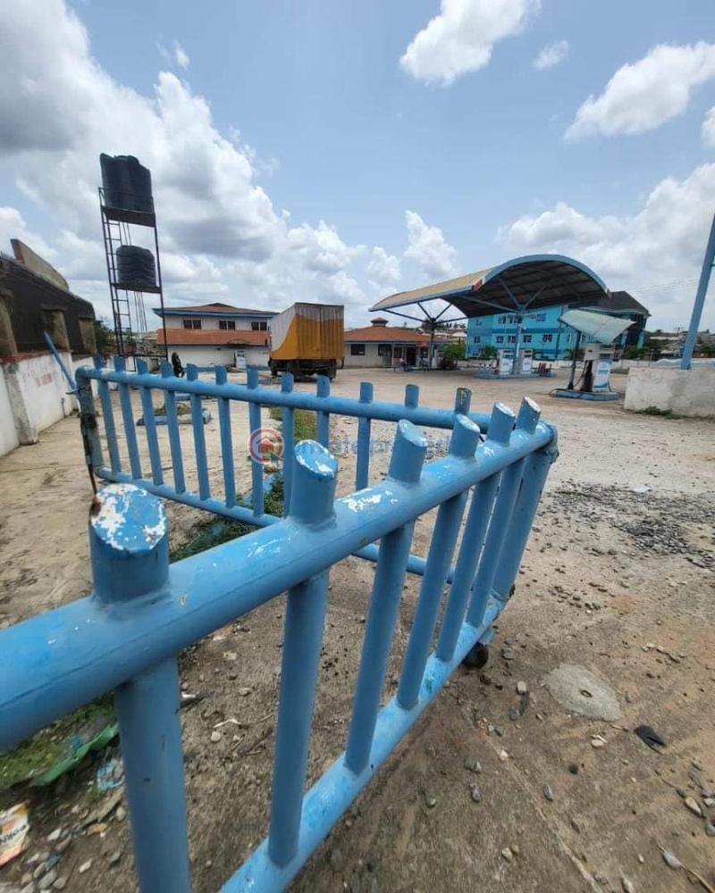 Filling Station For Sale Off Yinka Ayefele Radio House, Orita Challenge Expressway, Ibadan. Challenge Ibadan Oyo - 3