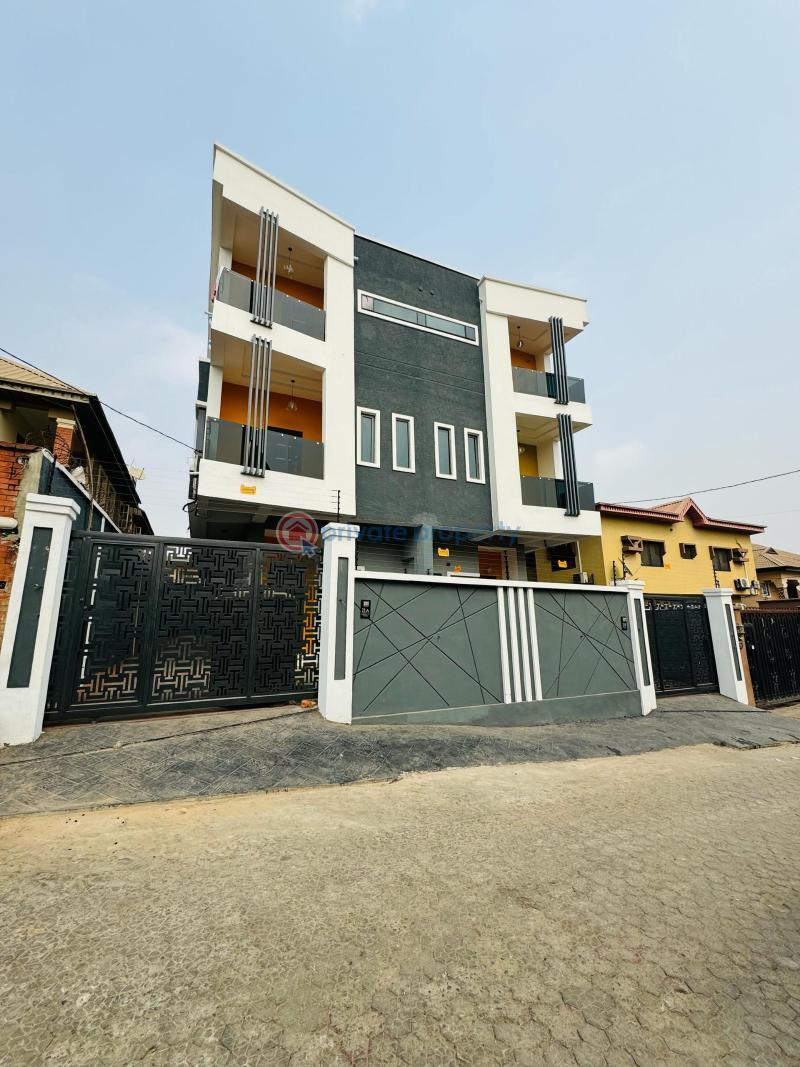 4 bedroom Semi detached Duplex For Sale Magodo Kosofe/Ikosi Lagos - 1