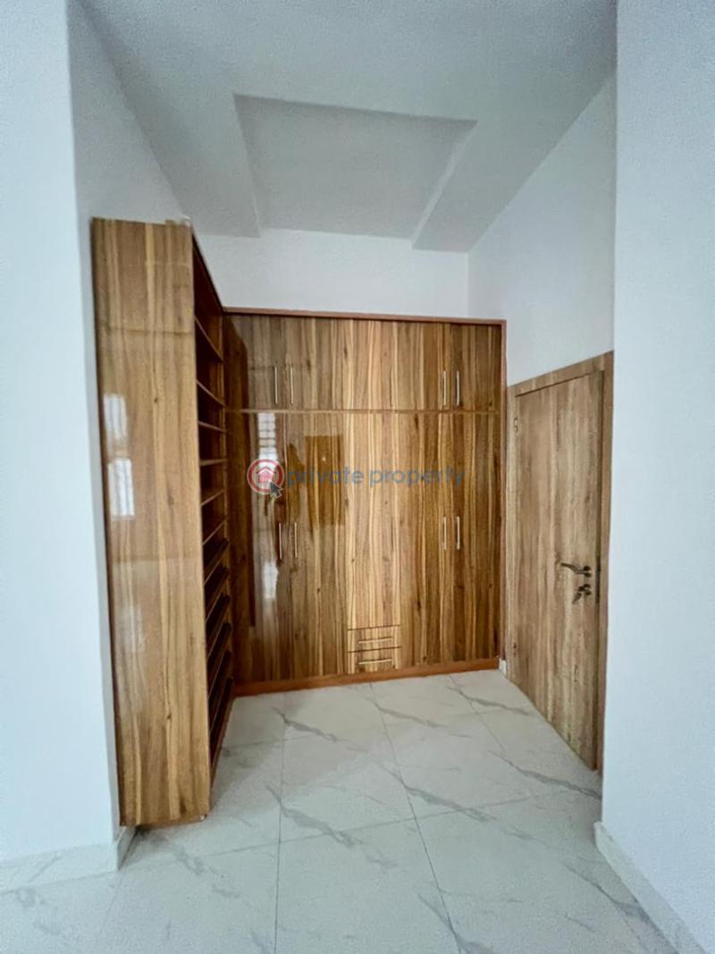 House For Sale Ologolo Lekki Lagos - 14