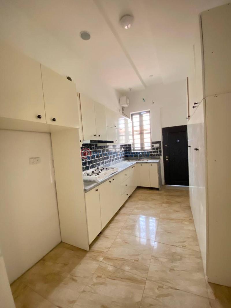 4 bedroom House For Rent Orchid Road , 2nd Toll Gate Chevron Drive Lekki Lagos - 2
