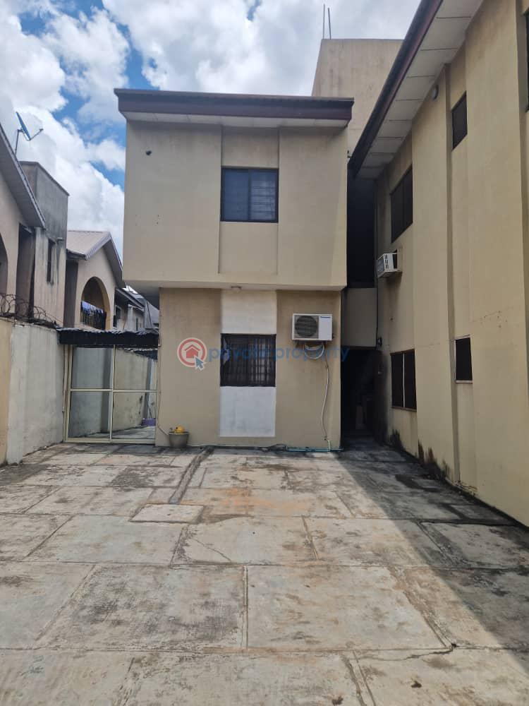 3 bedroom House For Sale Omole Phase 2 Ojodu Lagos - 1