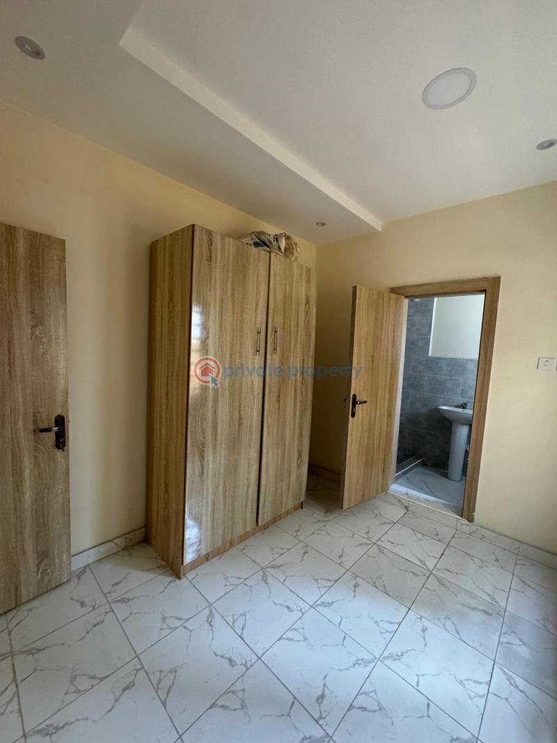 4 bedroom Detached Duplex For Sale Magodo GRA Phase 1 Ojodu Lagos - 4