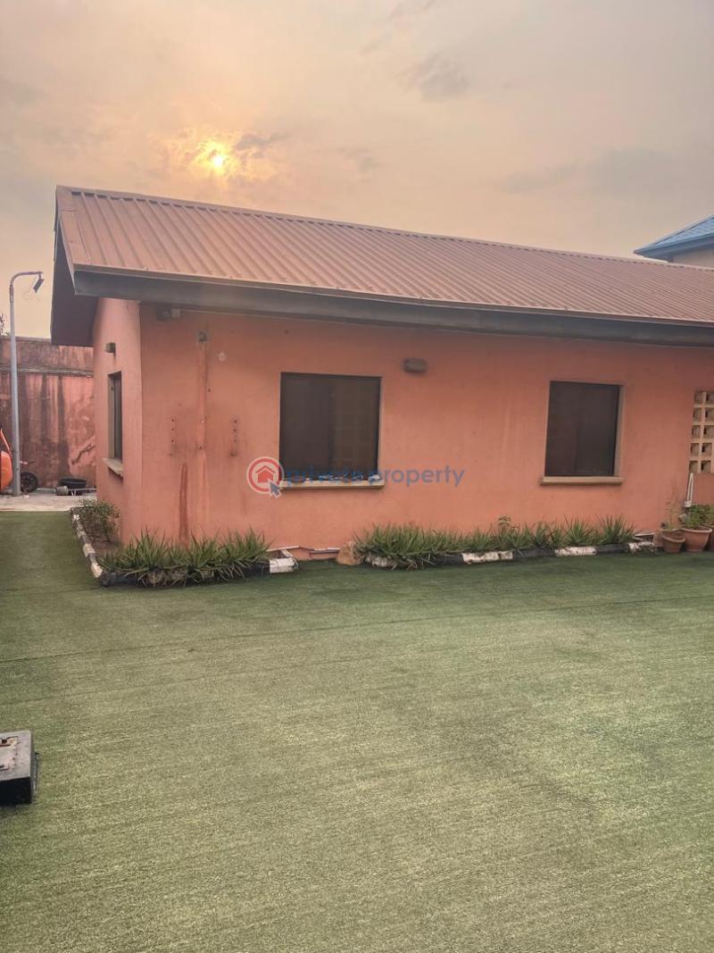 4 bedroom Detached Duplex For Sale Maryland Ikeja Lagos - 3