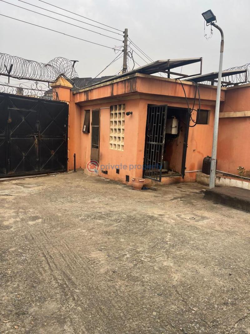 4 bedroom Detached Duplex For Sale Maryland Ikeja Lagos - 2