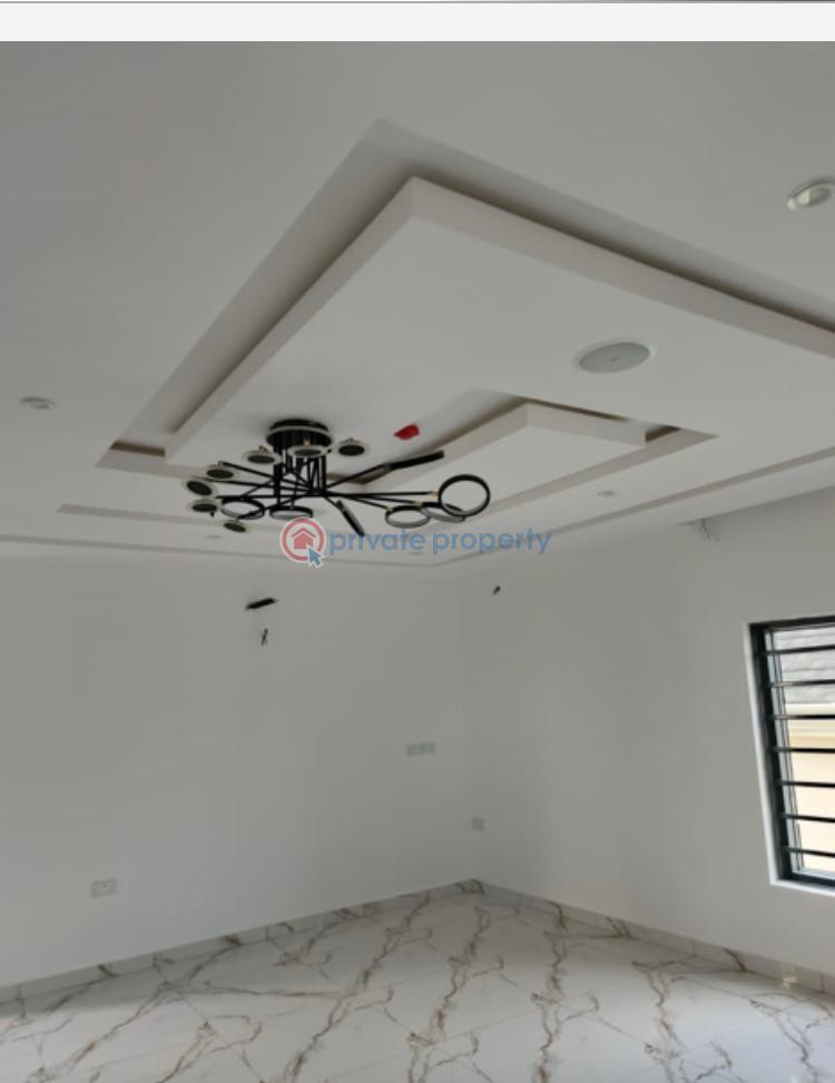 5 bedroom Detached Duplex For Sale Omole Phase 2 Ojodu Lagos - 2