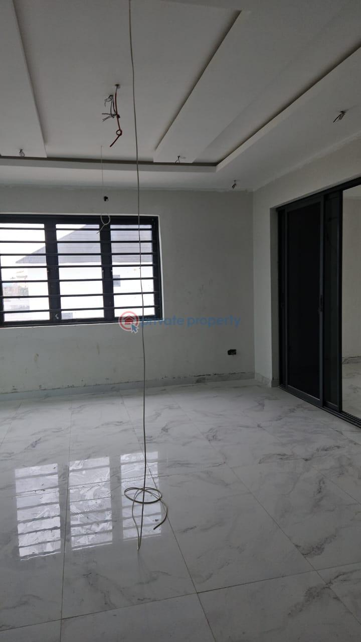 6 bedroom Detached Duplex For Sale Ikeja GRA Lagos - 3