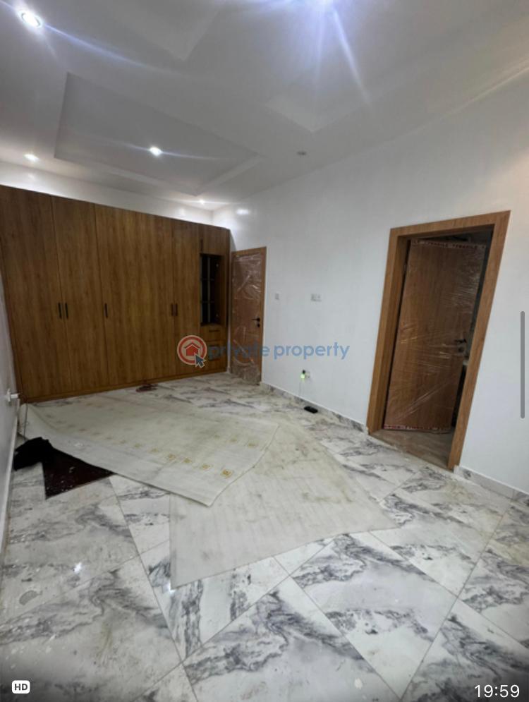 2 bedroom House For Sale Ogba GRA Lagos - 3