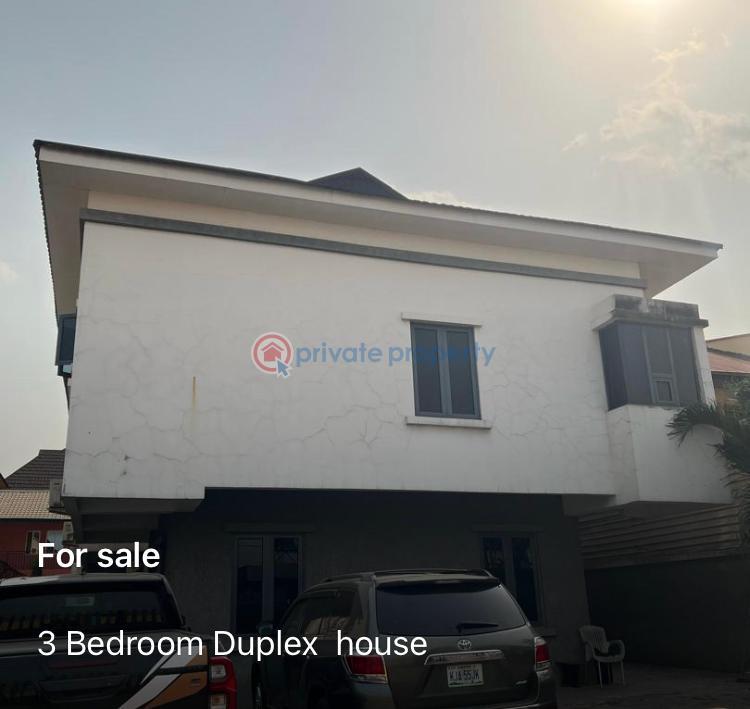 3 bedroom Detached Duplex For Sale Omole Phase 2 Ojodu Lagos - 0