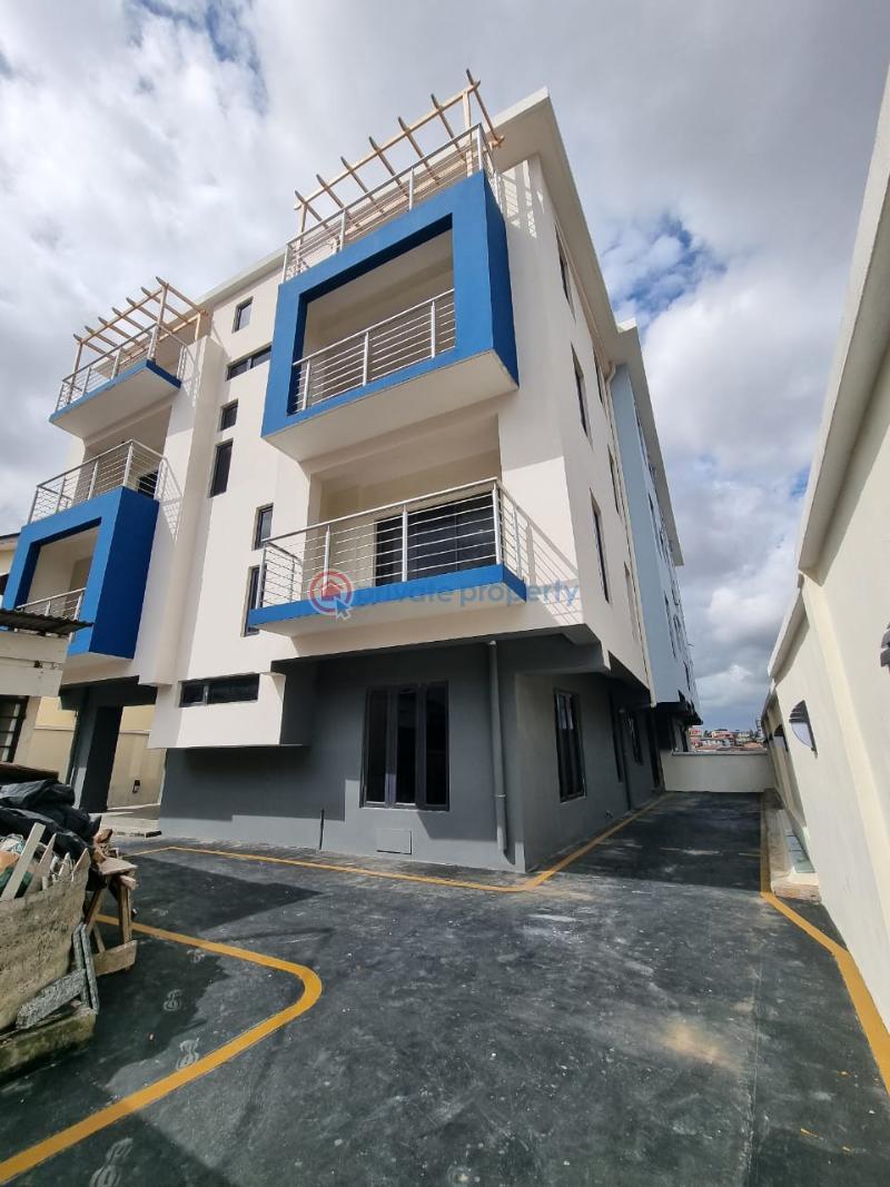 3 bedroom House For Sale Opebi Ikeja Lagos - 12