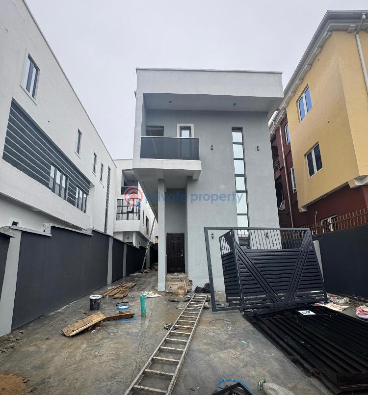 4 bedroom Detached Duplex For Sale Magodo GRA Phase 2 Kosofe/Ikosi Lagos - 0