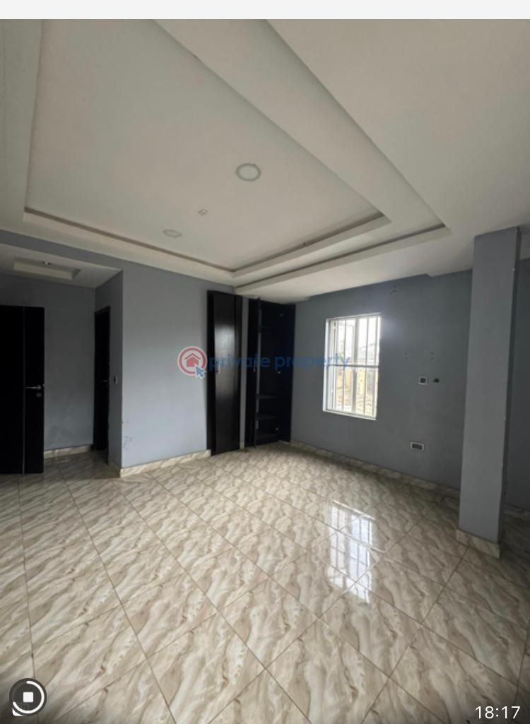 4 bedroom Semi detached Duplex For Sale Magodo GRA Phase 1 Ojodu Lagos - 2
