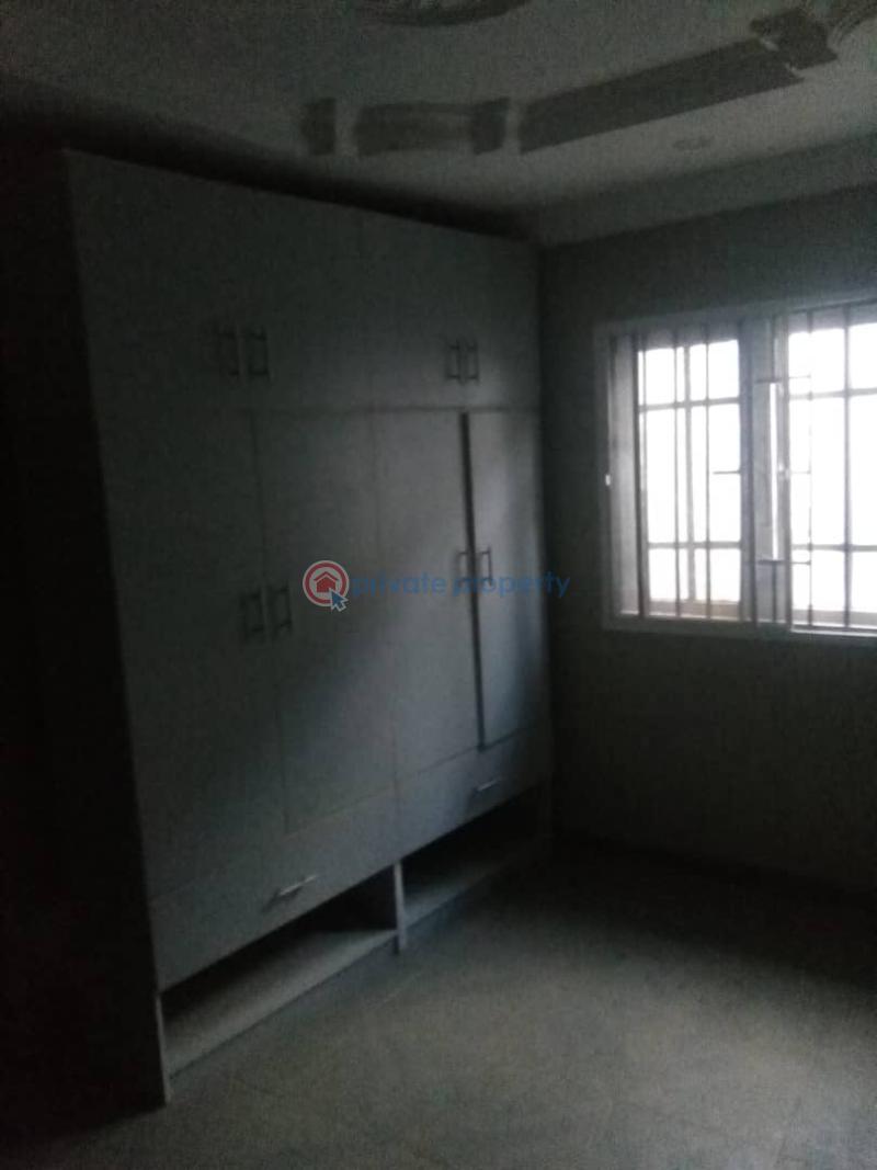 4 bedroom Detached Bungalow For Sale Pillar Estate Akala Express Ibadan Oyo - 12
