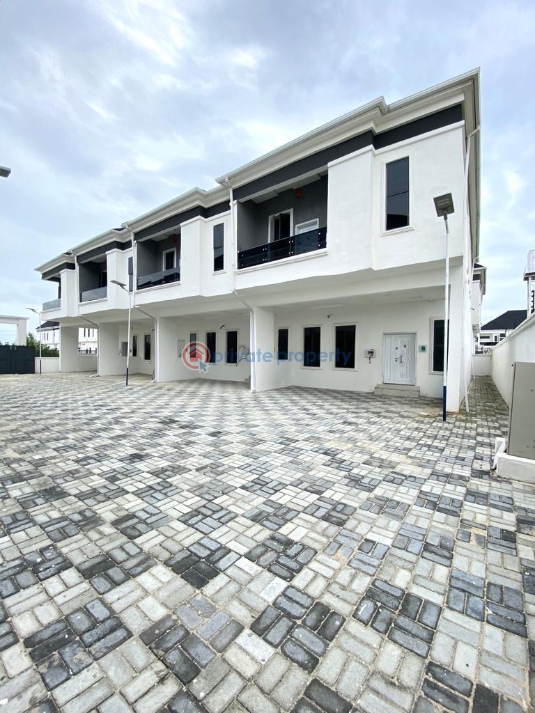 4 bedroom House For Sale Lekki Lagos - 0