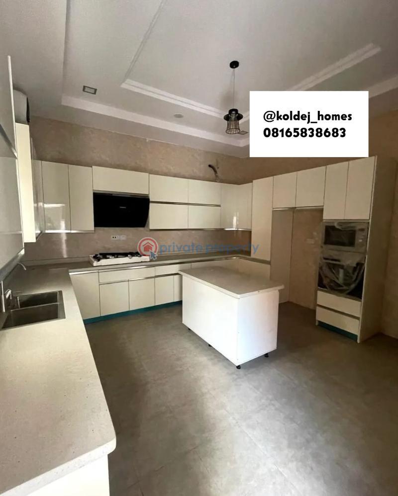 4 bedroom Detached Duplex For Sale Magodo GRA Phase 2 Kosofe/Ikosi Lagos - 2