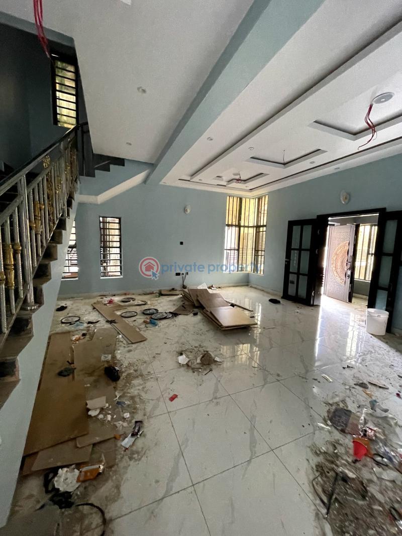 4 bedroom Detached Duplex For Sale Gbagada Lagos - 2