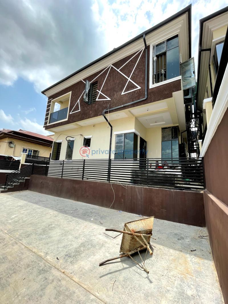 4 bedroom Detached Duplex For Sale Gbagada Lagos - 0