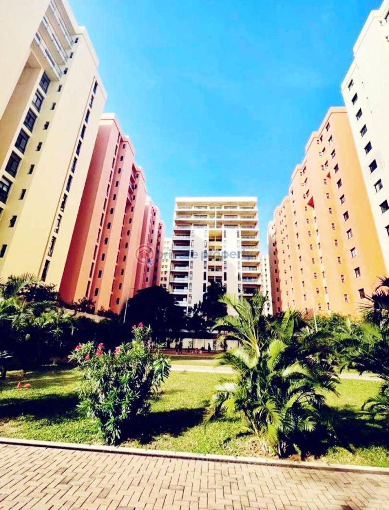 4 bedroom Flat & Apartment For Sale Banana Island Ikoyi Lagos - 1