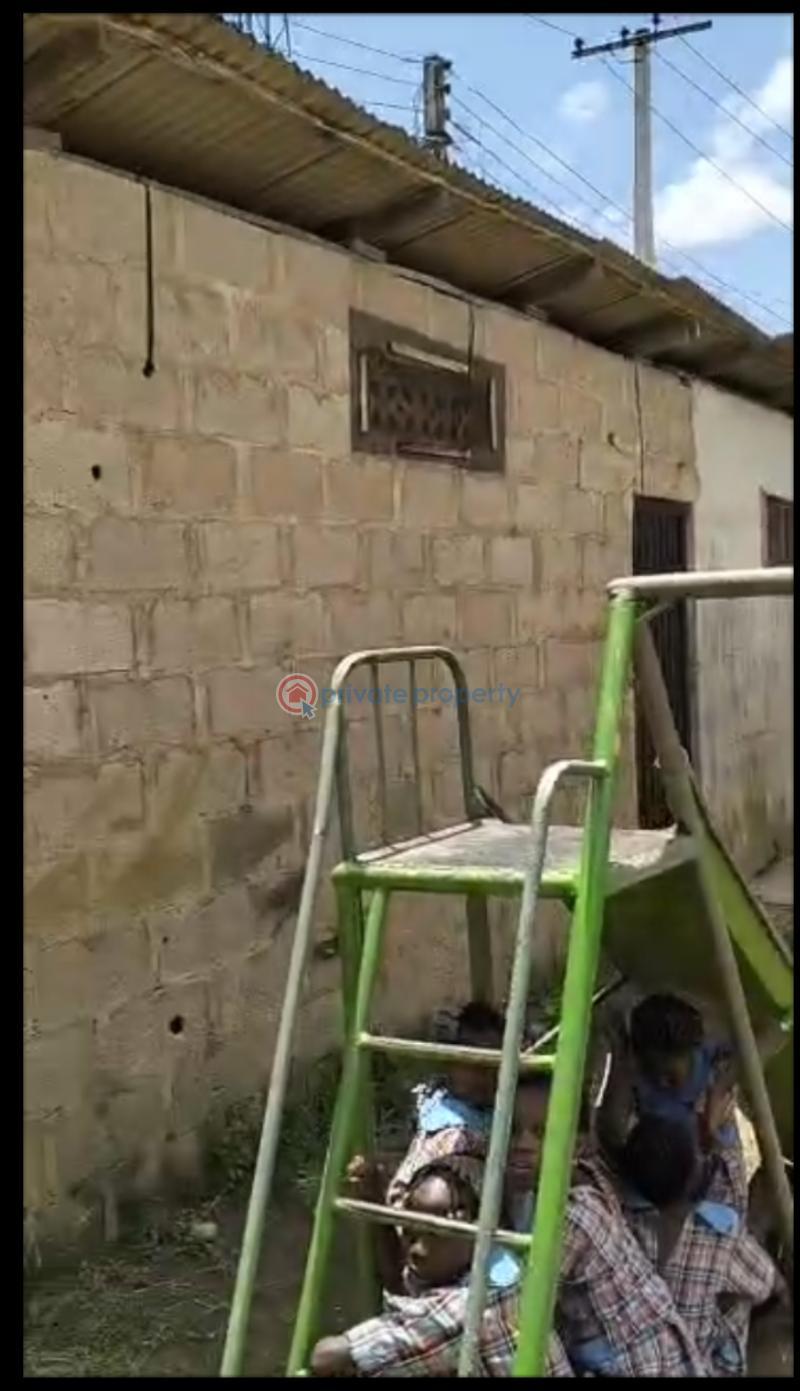 Detached Bungalow For Sale By Transformer Bus Stop Bucknor Estate Isolo Lagos - 0