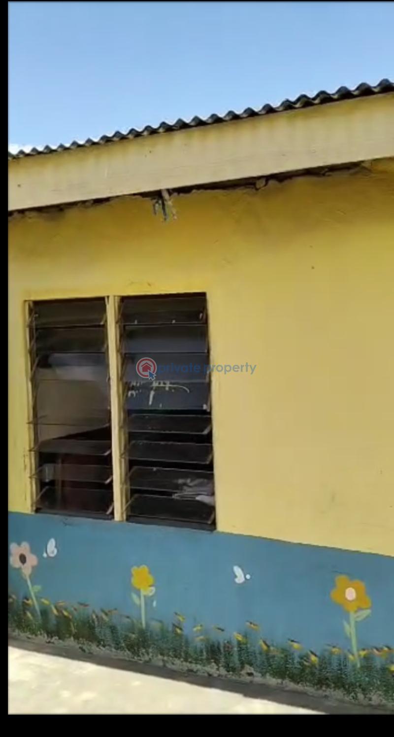 Detached Bungalow For Sale By Transformer Bus Stop Bucknor Estate Isolo Lagos - 2