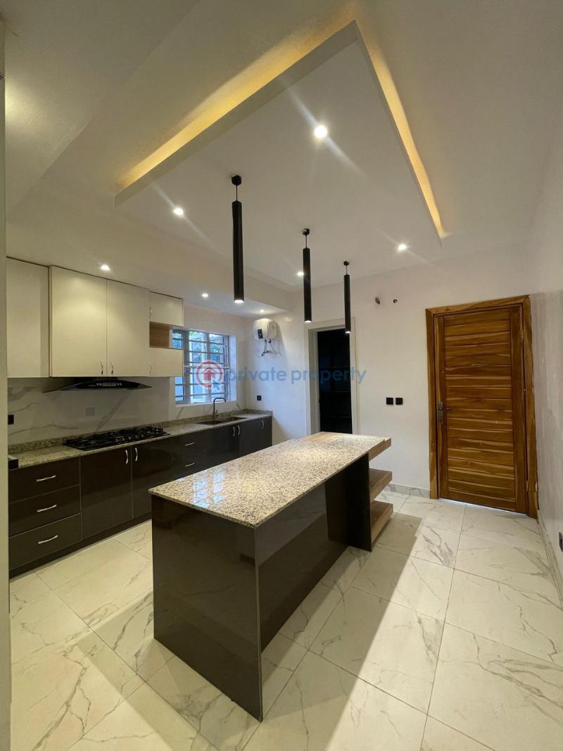 Fully detached 4 bedroom duplex home with security post - 15 4 bedroom Detached Duplex For Sale Carlton Gate Estate Gra Akobo Ibadan Oyo - 15