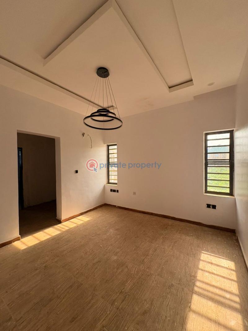 Detached Duplex For Sale Palace Estate ,akala Akobo Akobo Ibadan Oyo - 0