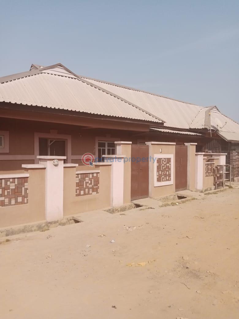 2 bedroom House For Sale Divine Favour Estate Ojoo Ibadan Oyo - 1