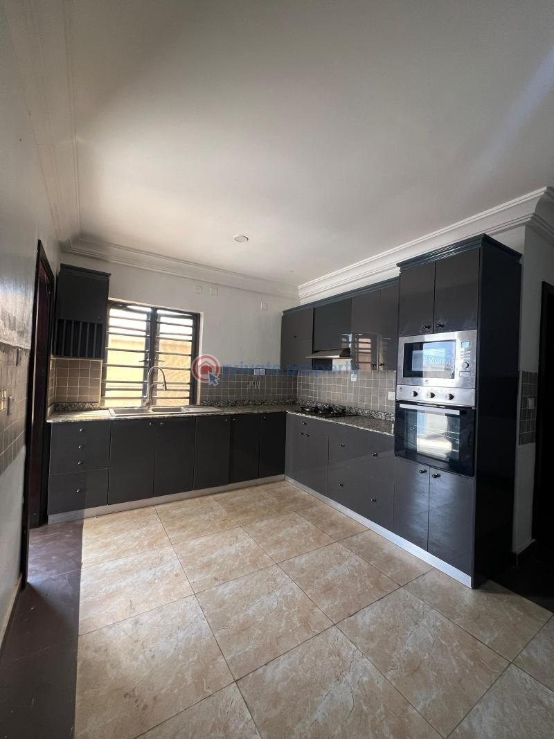 3 bedroom House For Rent Ologede Estate New Garage Ibadan Akala Express Ibadan Oyo - 2