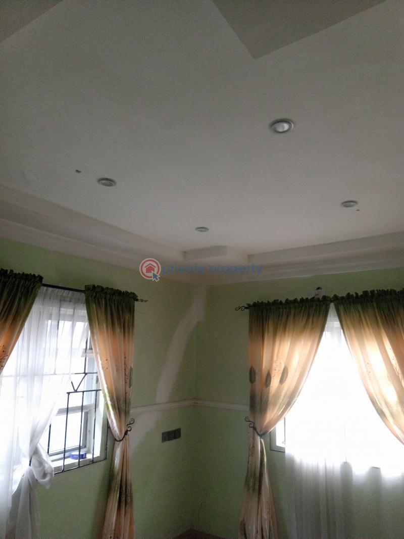 4 bedroom Flat & Apartment For Rent Afuye ,offin Road Igbogbo Ikorodu Lagos - 1