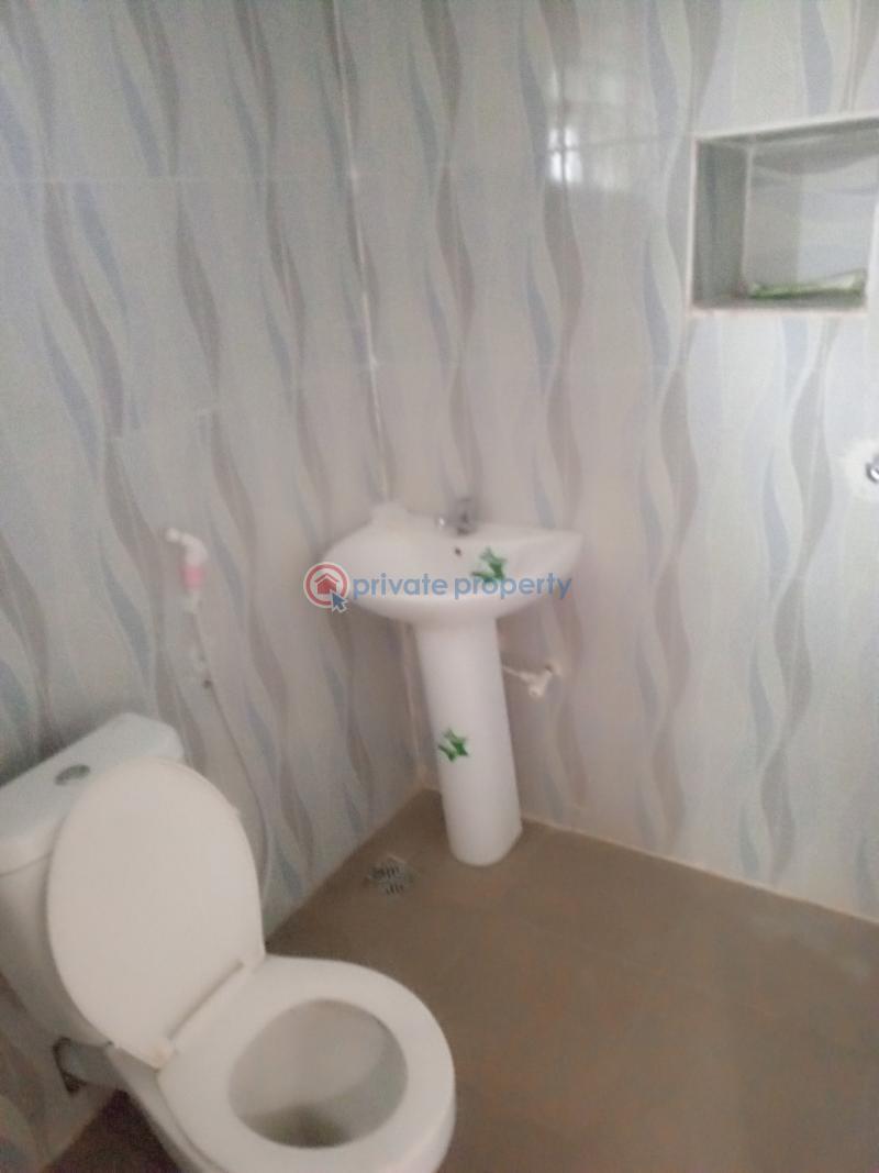 4 bedroom Flat & Apartment For Rent Afuye ,offin Road Igbogbo Ikorodu Lagos - 11