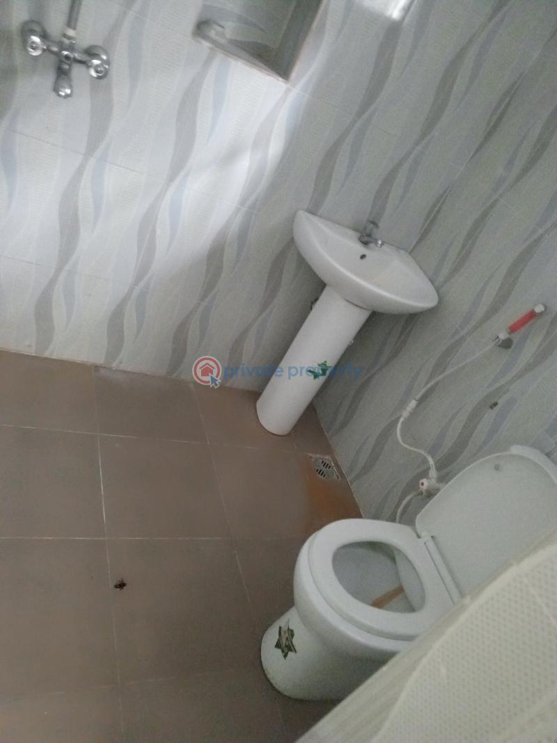 4 bedroom Flat & Apartment For Rent Afuye ,offin Road Igbogbo Ikorodu Lagos - 6
