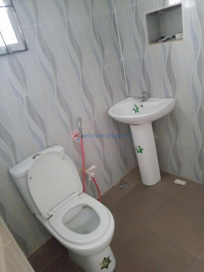 4 bedroom Flat & Apartment For Rent Afuye ,offin Road Igbogbo Ikorodu Lagos - 4