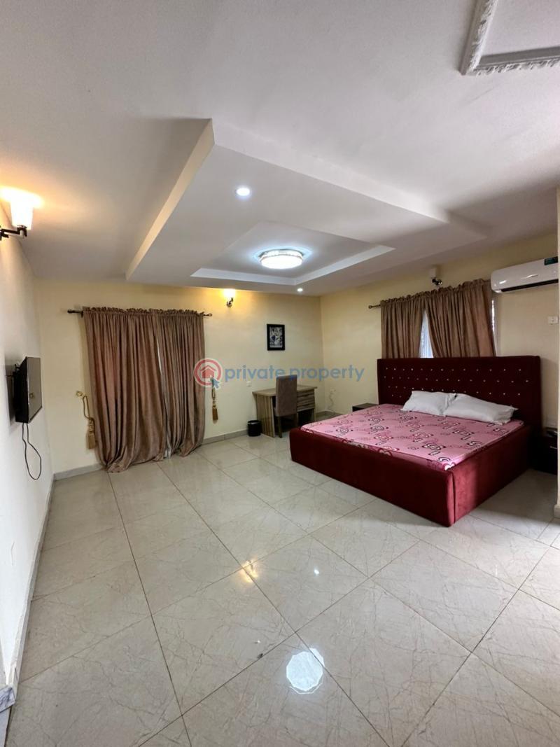 Self Contain For Rent Onireke Gra, Jericho, Ibadan Ibadan Oyo - 4