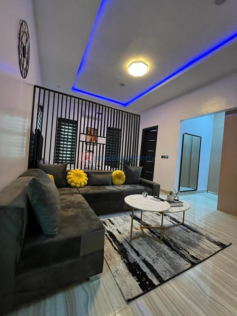 1 bedroom Mini Flat For Rent Osapa Lekki Lagos - 3