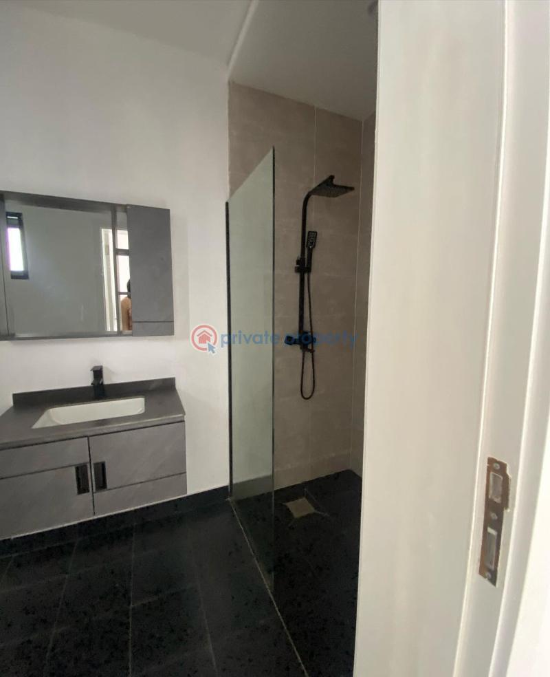 2 bedroom House For Rent Lekki Phase 1 Lagos - 5