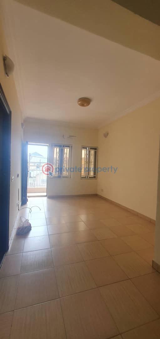 3 bedroom Flat & Apartment For Rent Off Herbert Macaulay Way, Yaba, Lagos. Yaba Lagos - 9