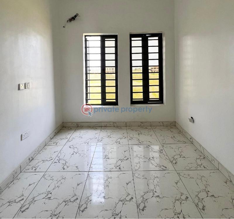Fully serviced 4 bedroom terrace duplex - 4 4 bedroom Terraced Duplex For Sale Secure Estate At Orchid Lekki Chevron Drive Lekki Lagos - 4
