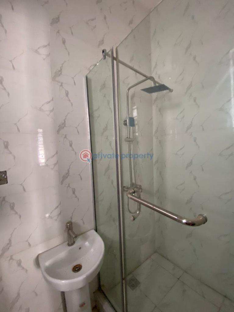 4 bedroom House For Rent Royal Pine Estate, Orchid Road Lekki Lagos - 8