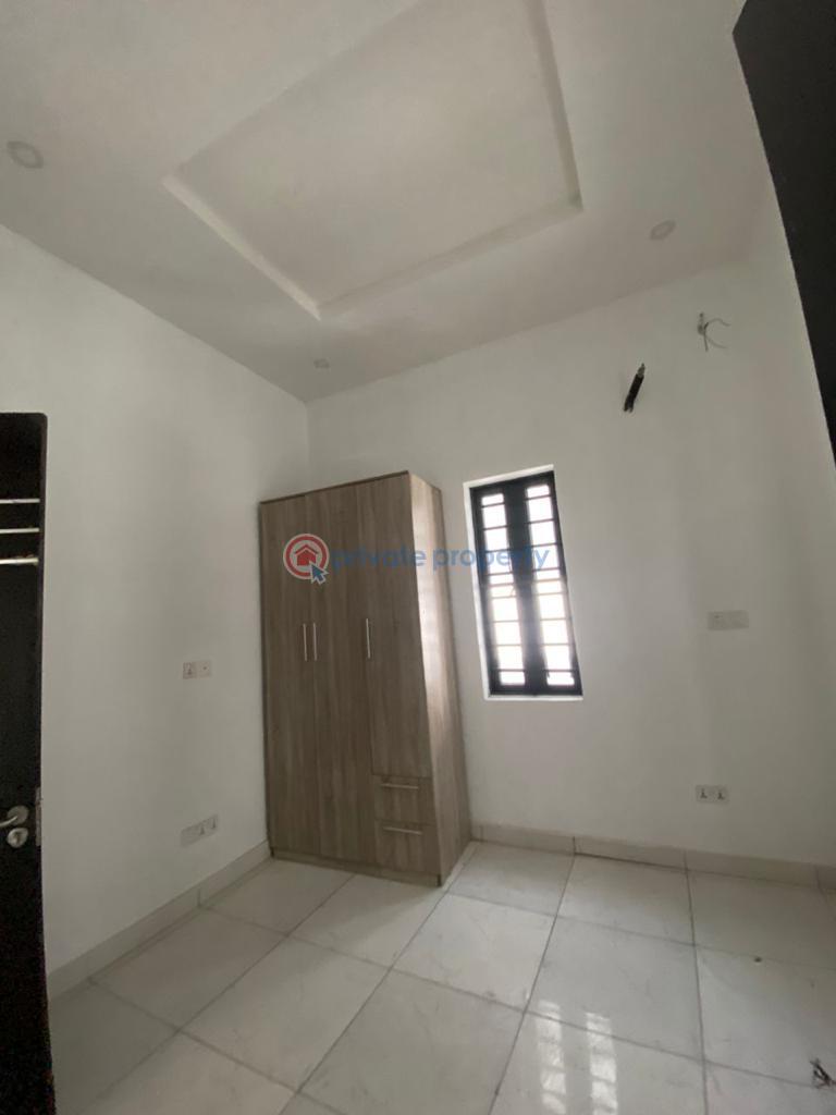 4 bedroom House For Rent Royal Pine Estate, Orchid Road Lekki Lagos - 11