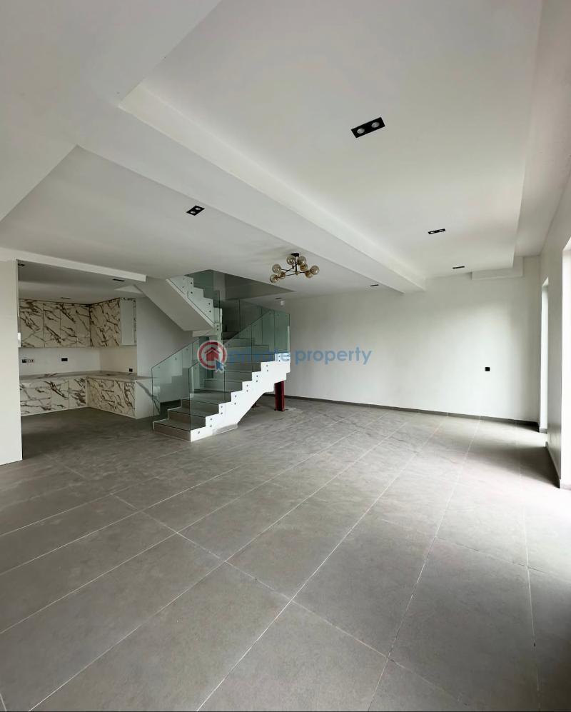 3 bedroom Maisonette For Rent Ikoyi Lagos - 1